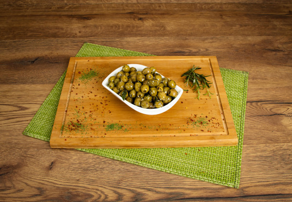 Zitronen Oliven in Kräuter und Knoblauch